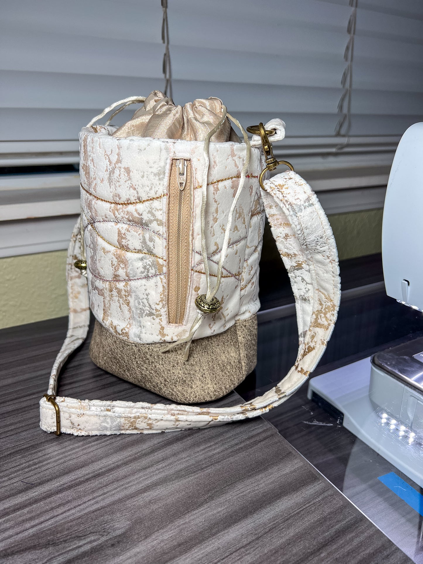 Bossa Nova Bucket Bag